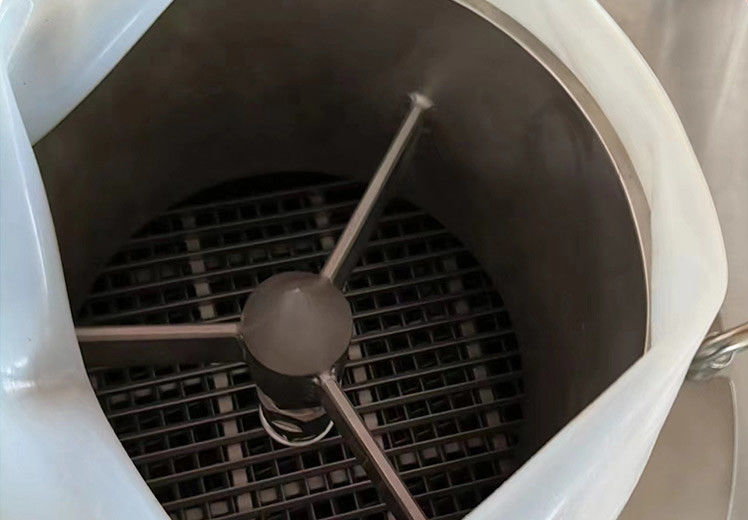 La máquina de separación magnética de hierro seco tasa de materiales de cátodo de la batería LTO en un 21%